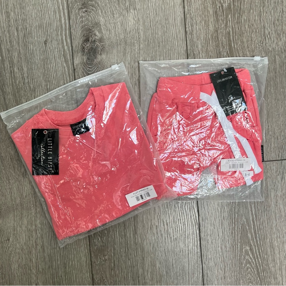 LITTLE BIPSY 2PC FLUTTER SLEEVE JOGGER SET STRAWBERRY PINK 3-6MO NWT / NIB